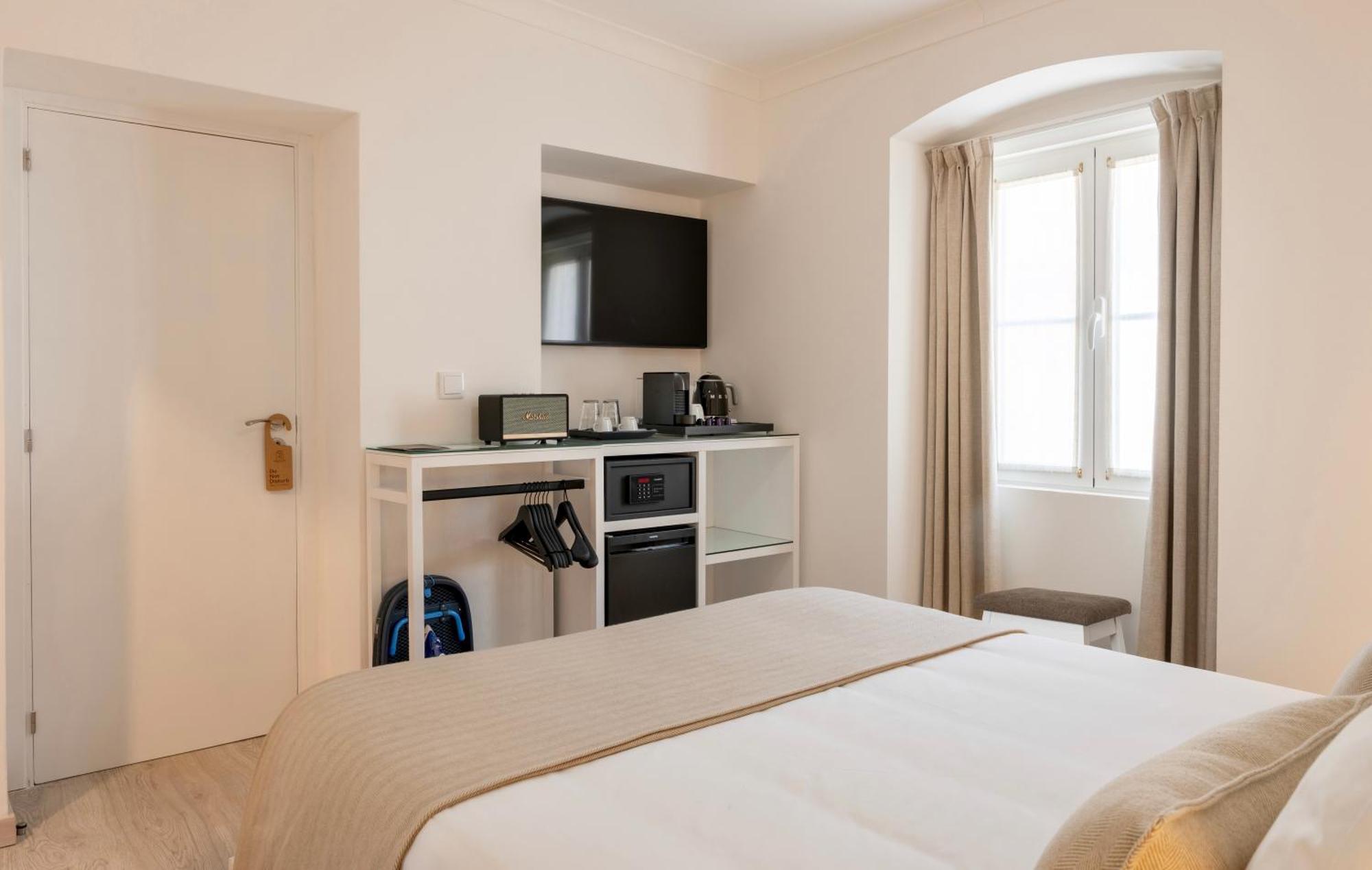 Azinheira Suites Townhouse - Alojamento Turistico (Adults Only) Елвас Екстериор снимка