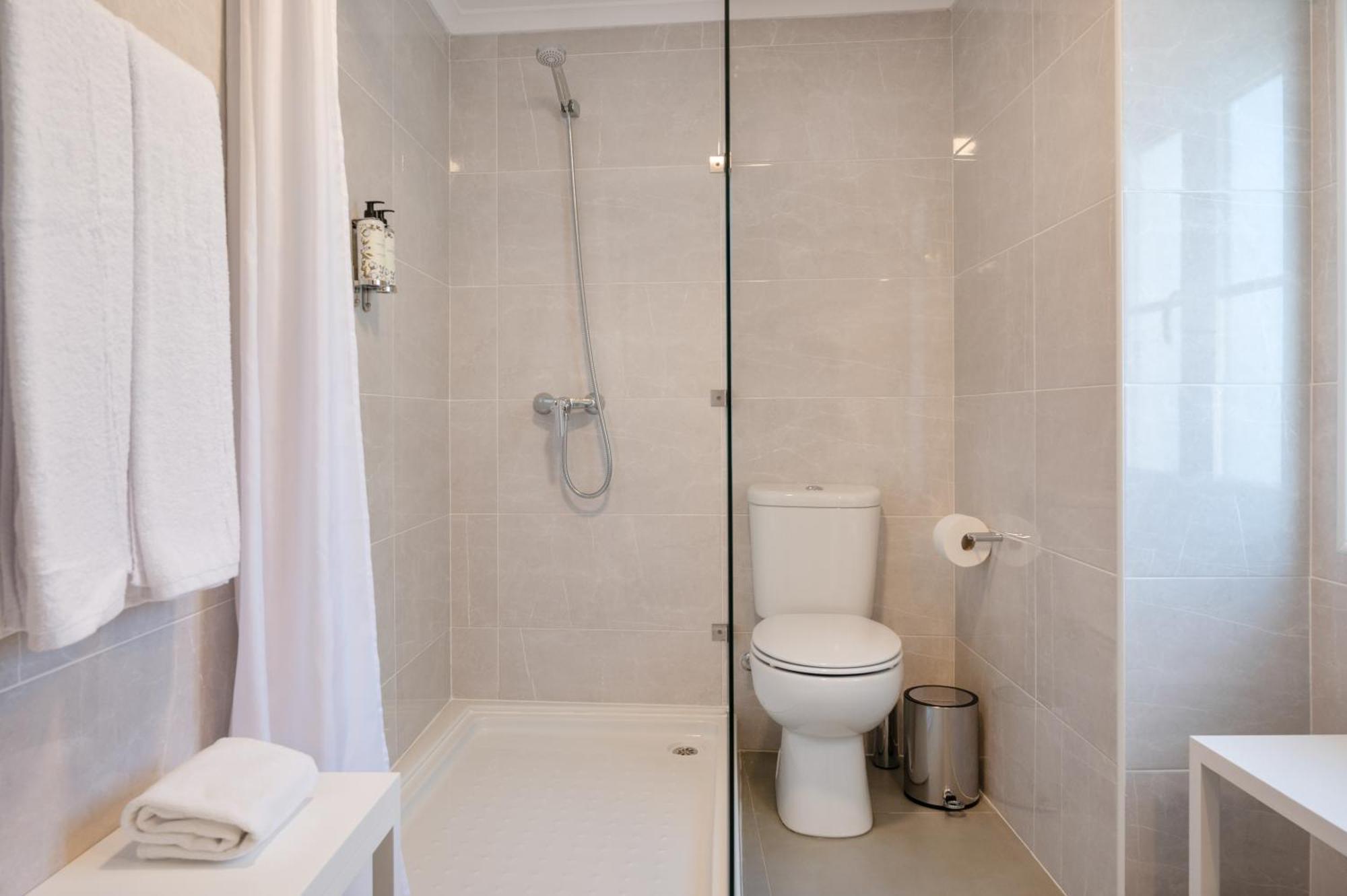Azinheira Suites Townhouse - Alojamento Turistico (Adults Only) Елвас Екстериор снимка